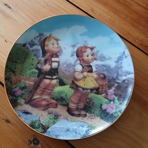 M.J. Hummel "Little Explorers" collectible plate.